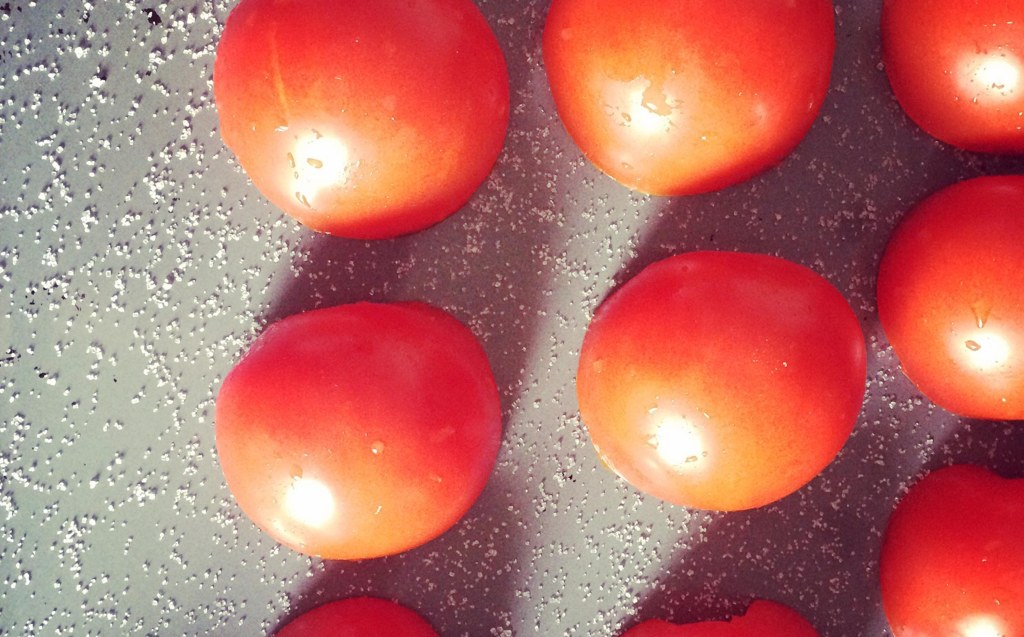 Sugo pomodori fatto al casa oder hausgemachte&nbsp;Tomatenschlacht